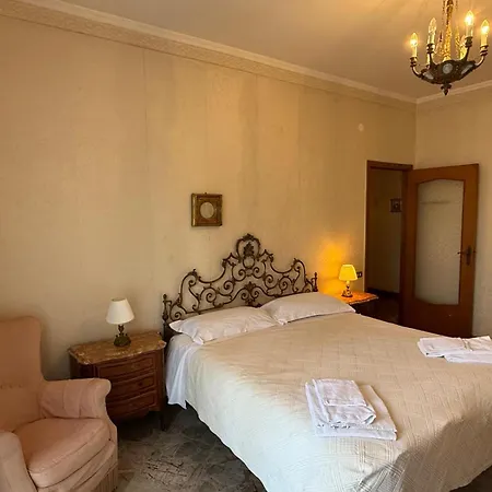 Casa Di Pietrina - Large *
