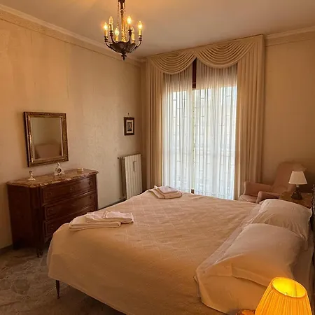 Casa Di Pietrina - Large Apartament Neapol